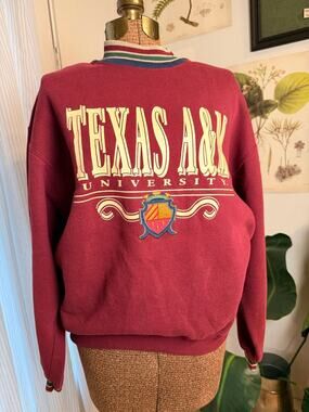Vintage Texas A&M University Genius Unisex Sweatshirt Medium Made USA College